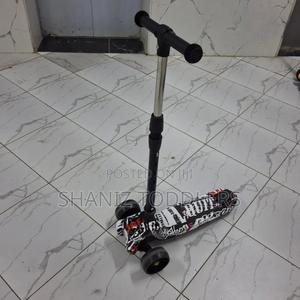 Adjustable Height Quality Scooter - thumbnail 2