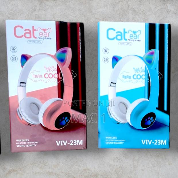 Wireless Cat Ear Headphones - Led Light Up Bluetooth Headset - main view