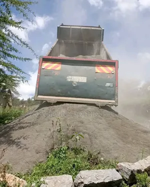 Rock Sand, Quarry Dust, McHele Supplies