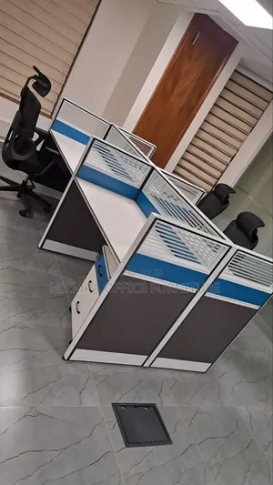4-Way Office Workstation