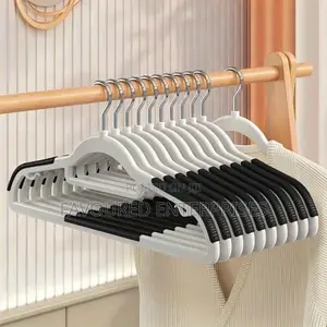 10pcs Seamless Hangers