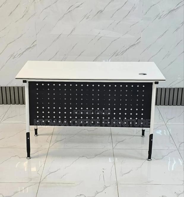 Study Desk - main view