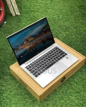 Laptop HP EliteBook 830 G7 16GB Intel Core I5 SSD 512GB
