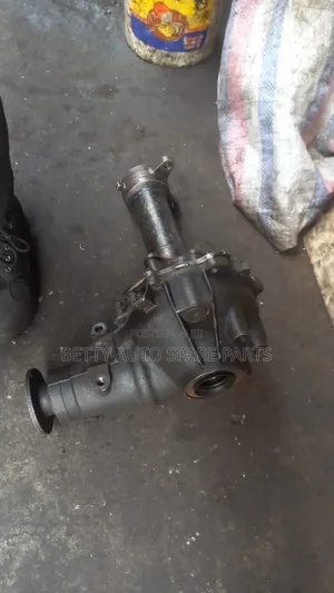 Toyota Prado 95 Front Differential (Diff)