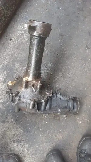 Toyota Prado 95 Front Differential (Diff)