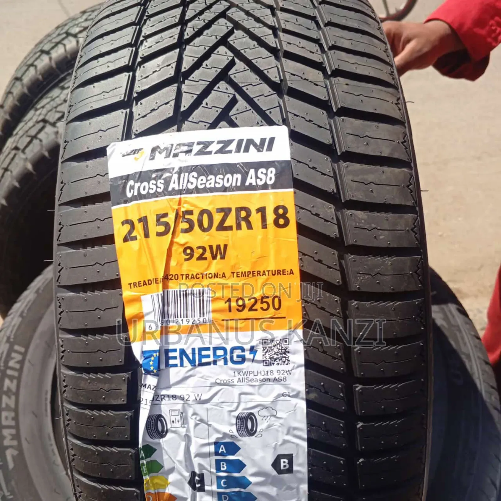 215/50zr18 Tyre