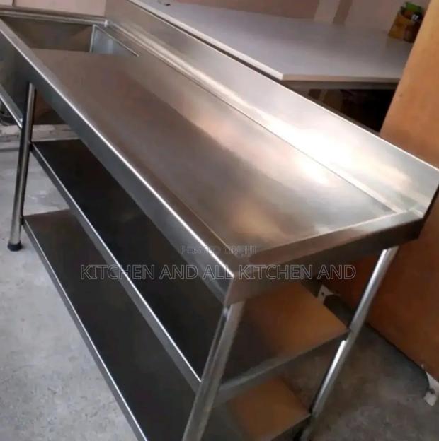 Single Bowl Sink With Stretched Working Top