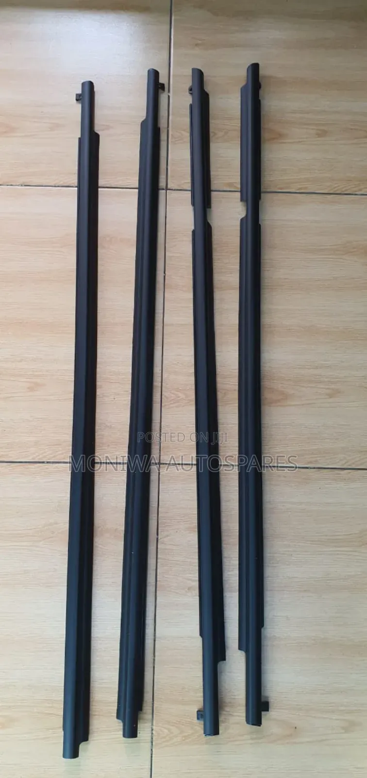 Weather Strip Rav 4 2006-2008