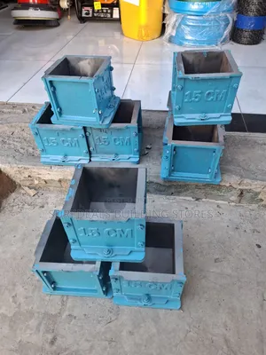 15cm3 Cast Iron Concrete Testing Cube Moulds.