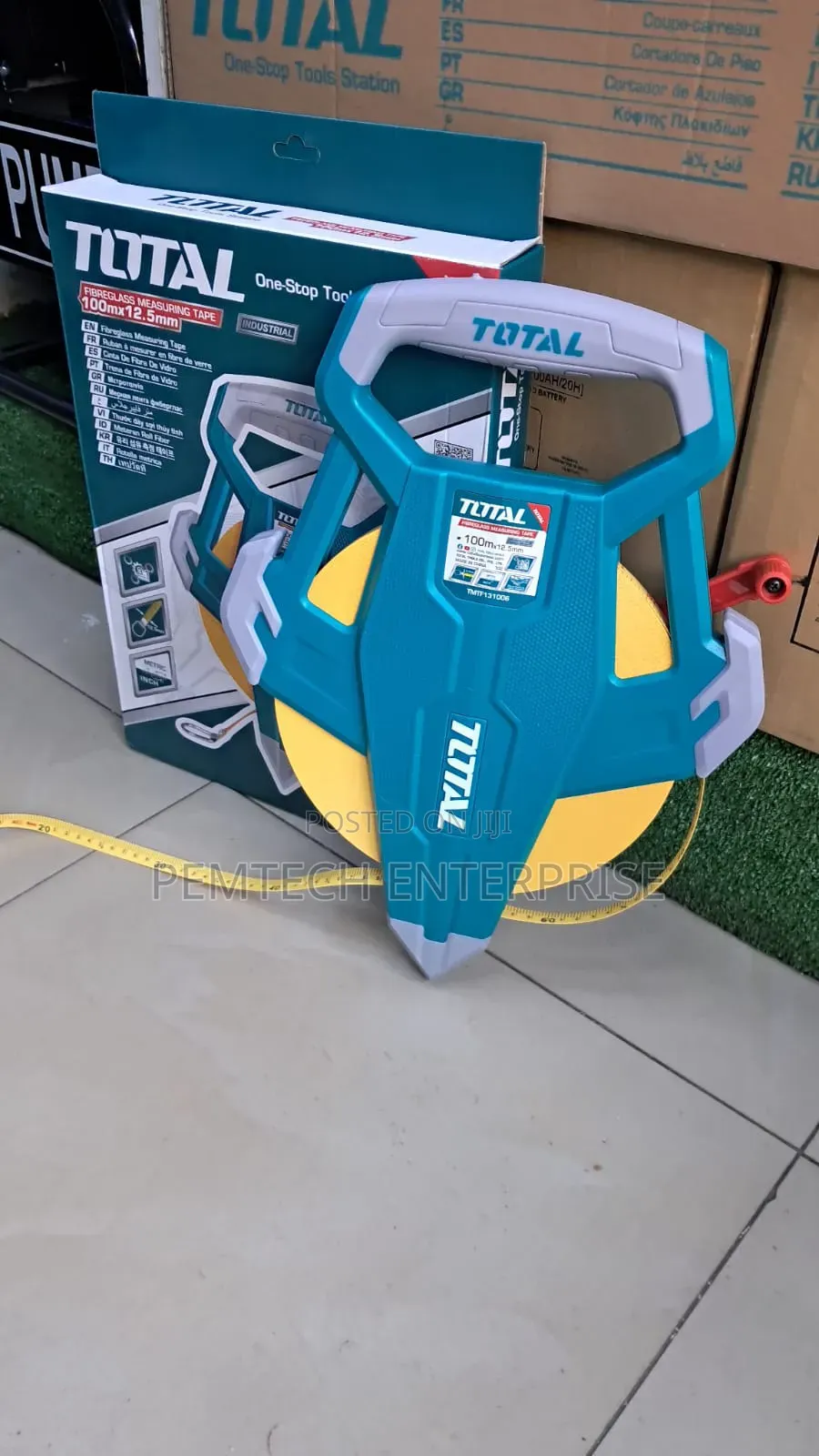 100m Total Fibreglass Measuring Tape