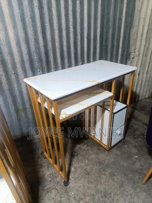 Manicure Table - thumbnail 2