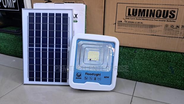 Solarmax Solar Floodlight - thumbnail 3
