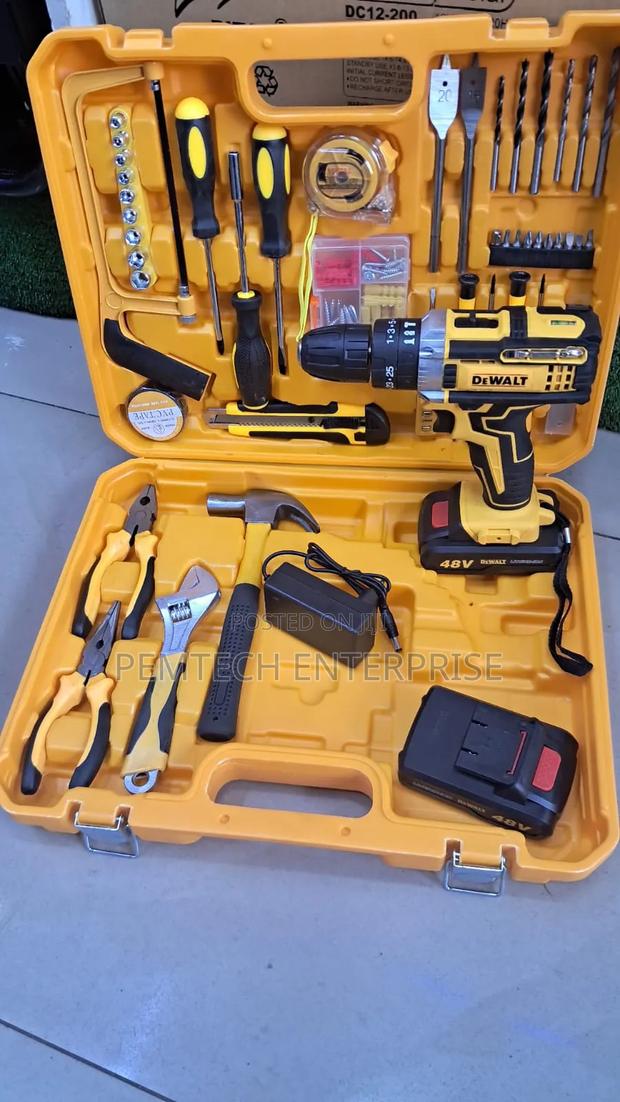 Professional Dewalt Toolset - thumbnail 2