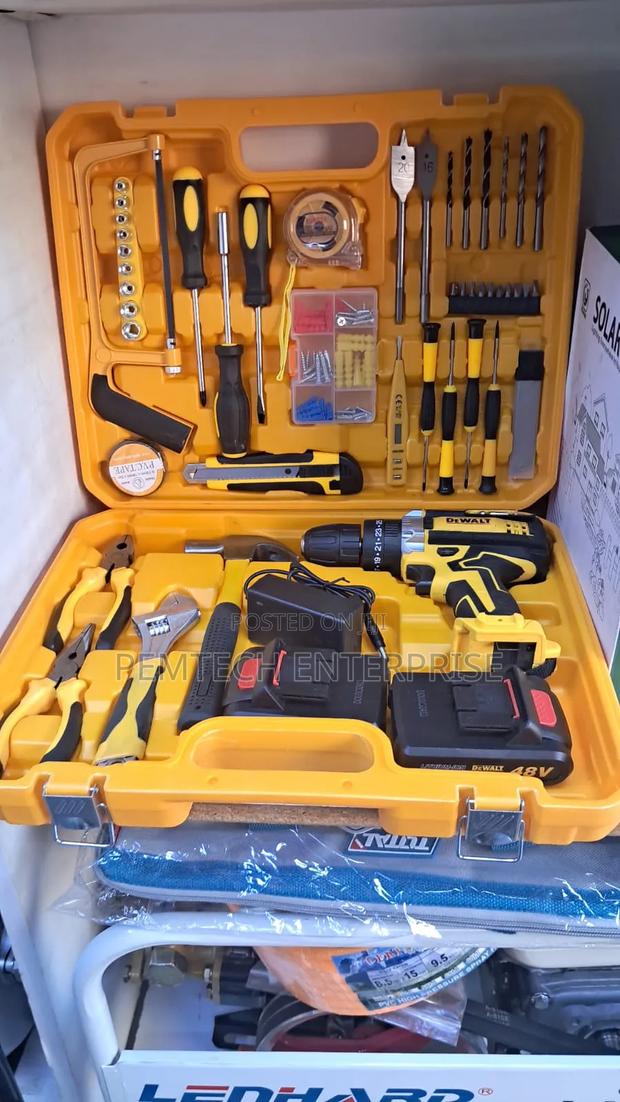 Professional Dewalt Toolset - thumbnail 5