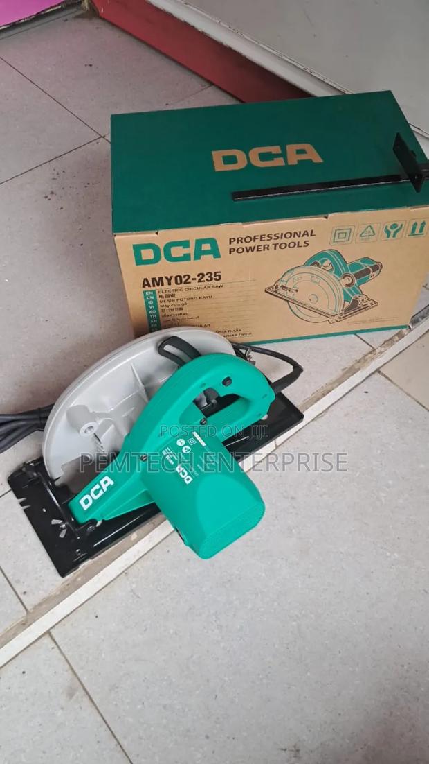Circular Saw 2000w Dca Amy02-235