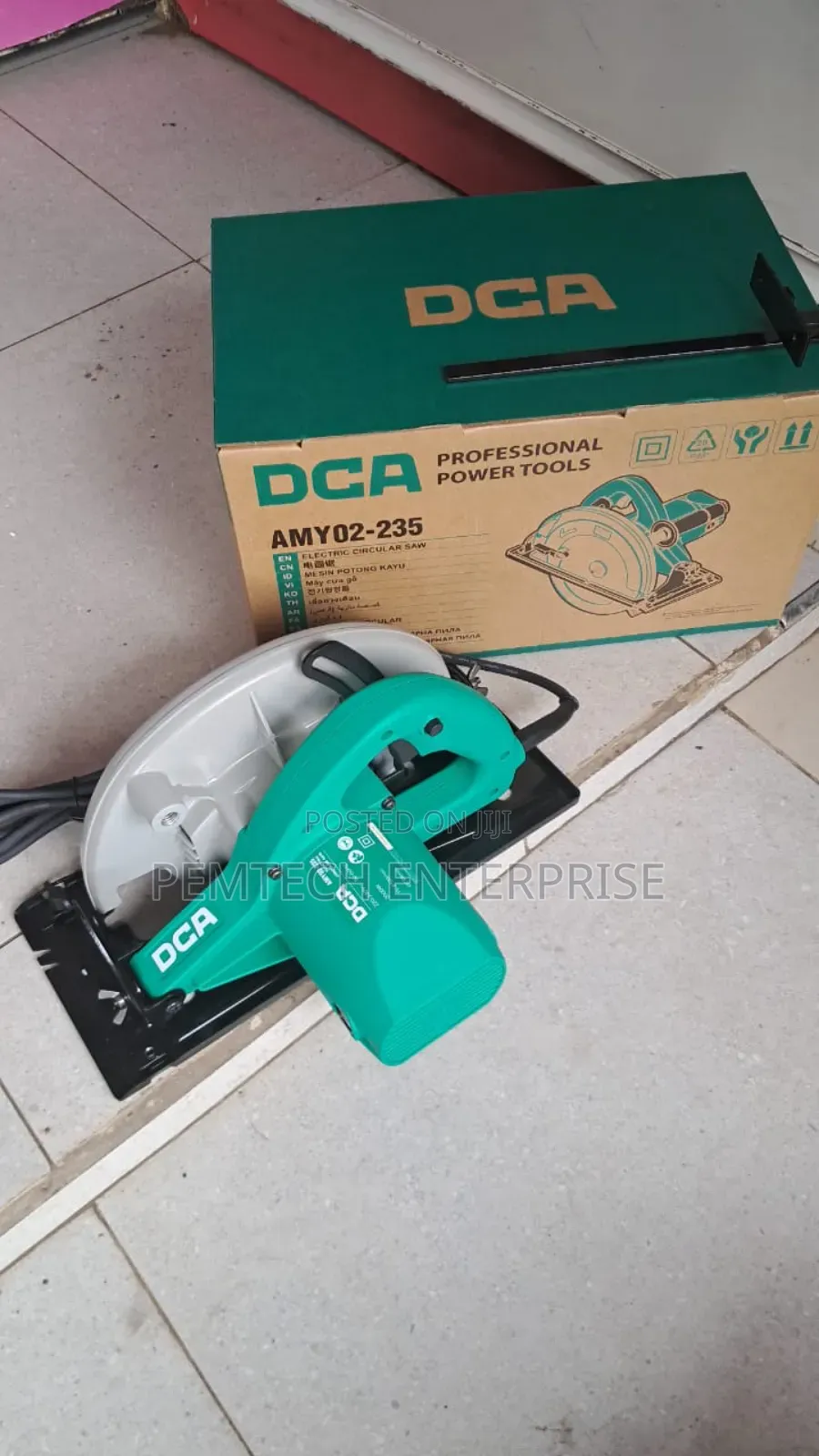 Circular Saw 2000w Dca Amy02-235