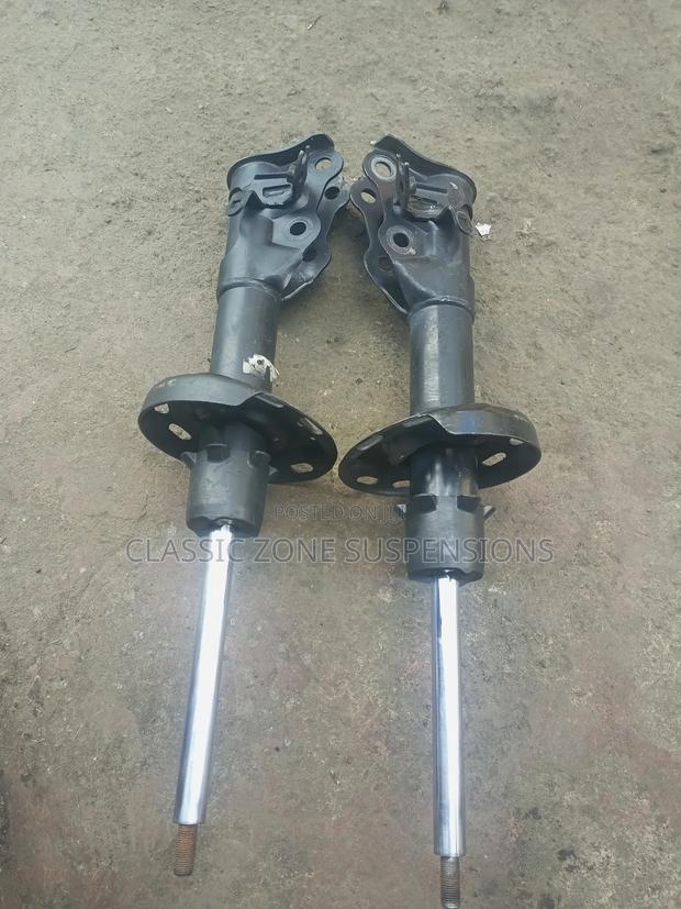 Honda Civic 2008 Front Shocks