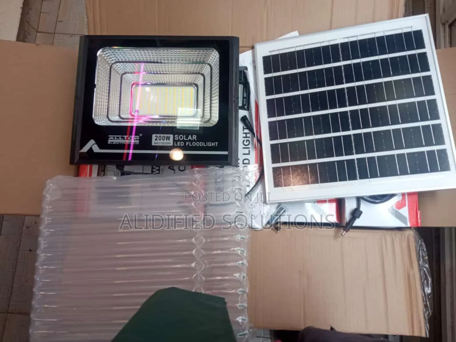 200w Alltop Solar Floodlight