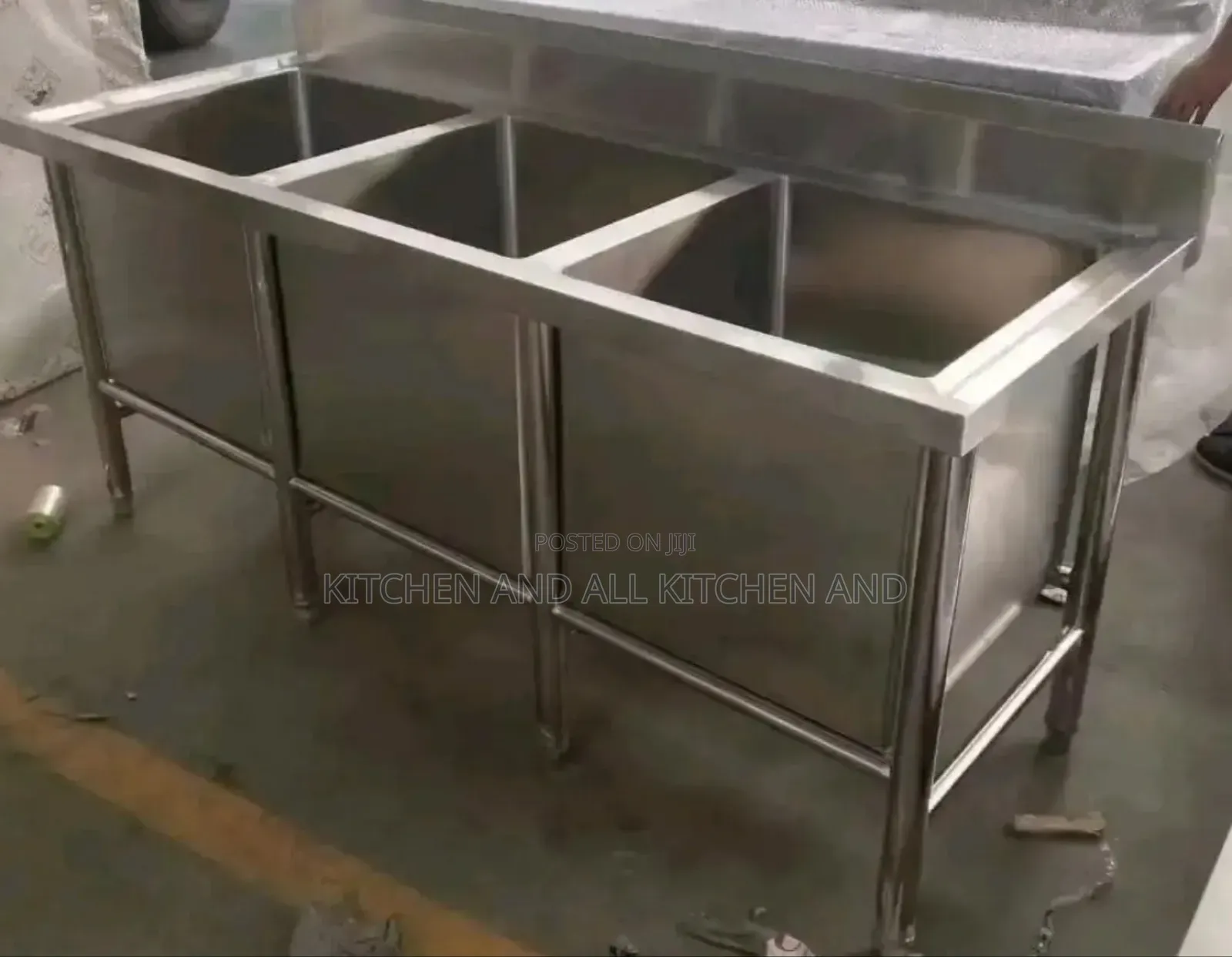 Big Tripple Bowl Hand Wash Sink