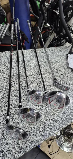 Golf Set Golf Kit Complete With Bag and Clu