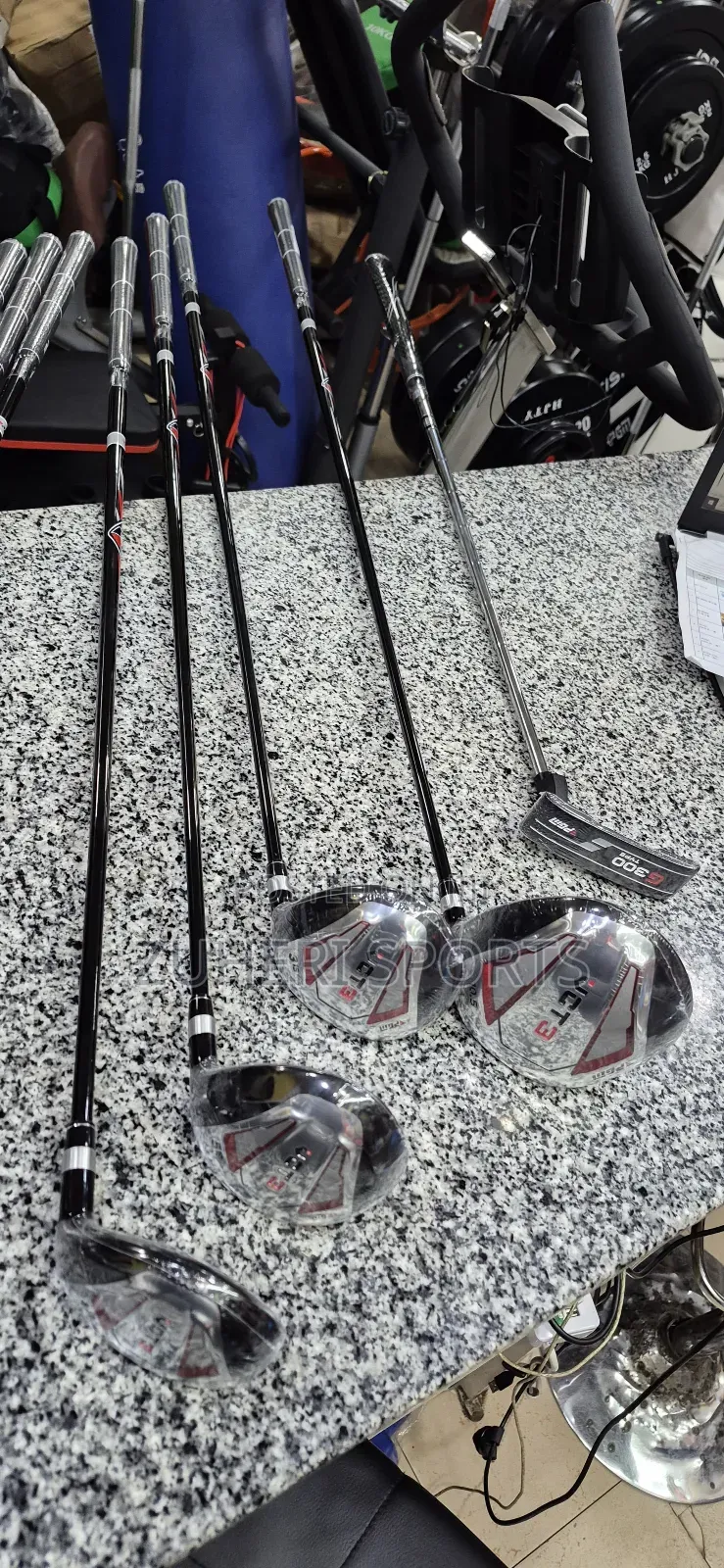 Golf Set Golf Kit Complete With Bag and Clu