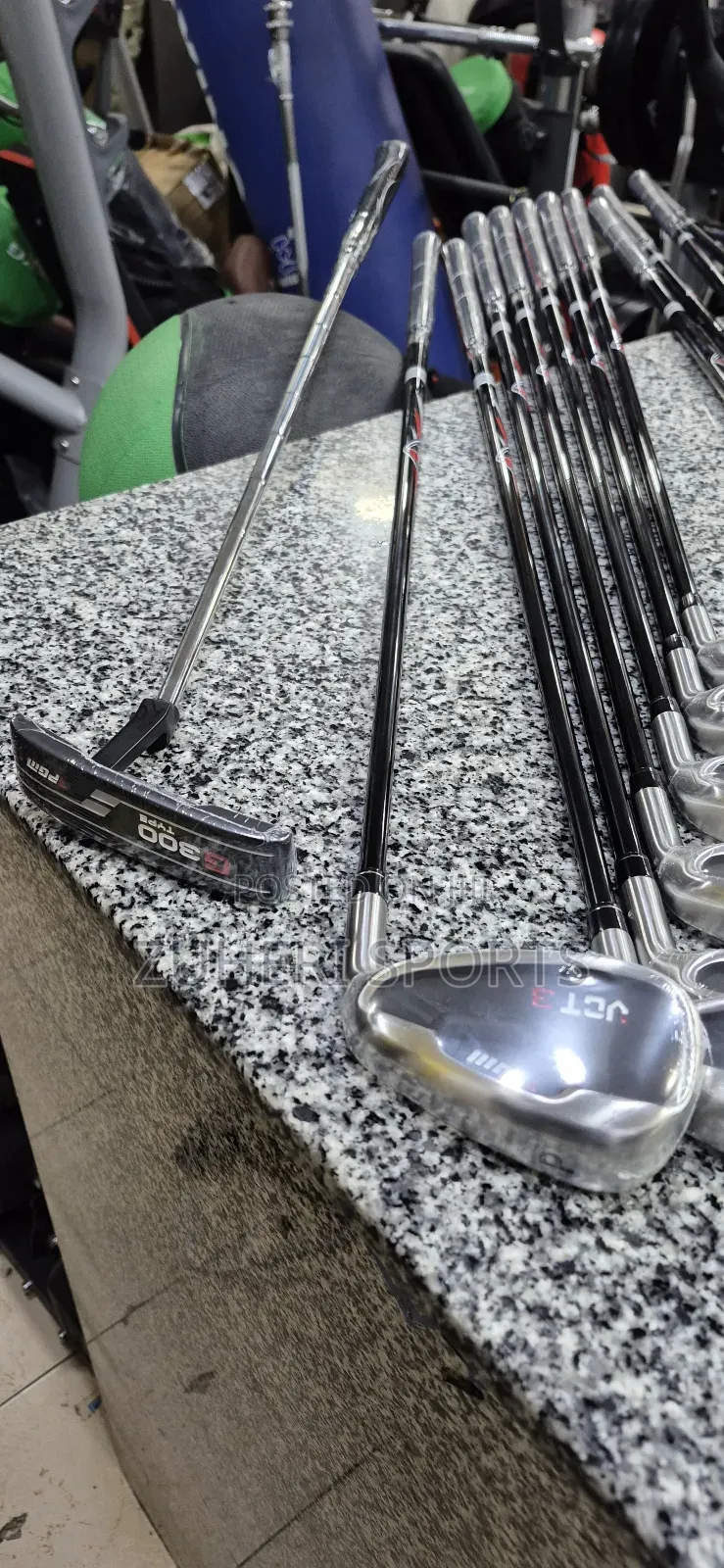 Golf Set Golf Kit Complete With Bag and Clu