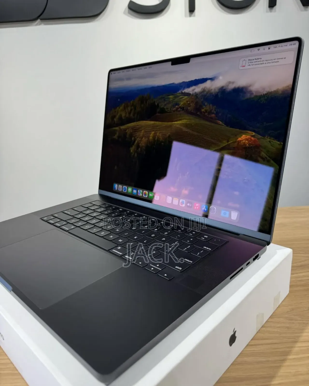 Laptop Apple MacBook Pro 2024 M4 Max 16-Inch 48GB Apple M4 Max SSD 1T