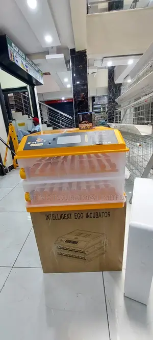 128 Eggs Capacity