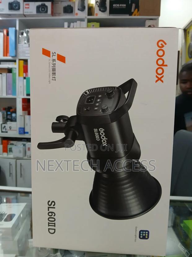 Godox Sl60 Ii D Led Bowens Mount Video Light  - thumbnail 2