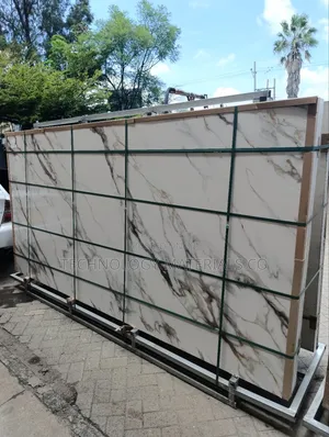 Calacatta Gold Sintered Stone(320 * 160cm * 15mm)