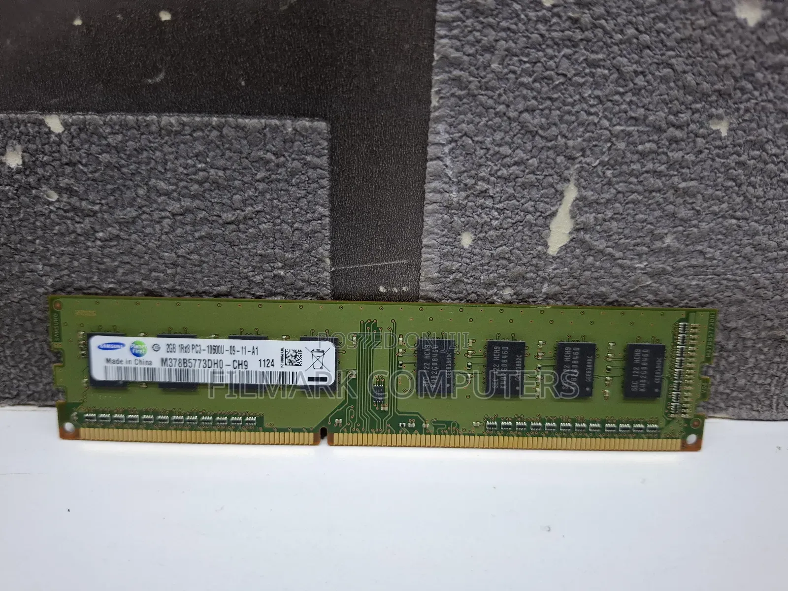 Samsung 2gb 1rx8 Pc3-10600u-09-11-A1 Desktop Memory/Ram