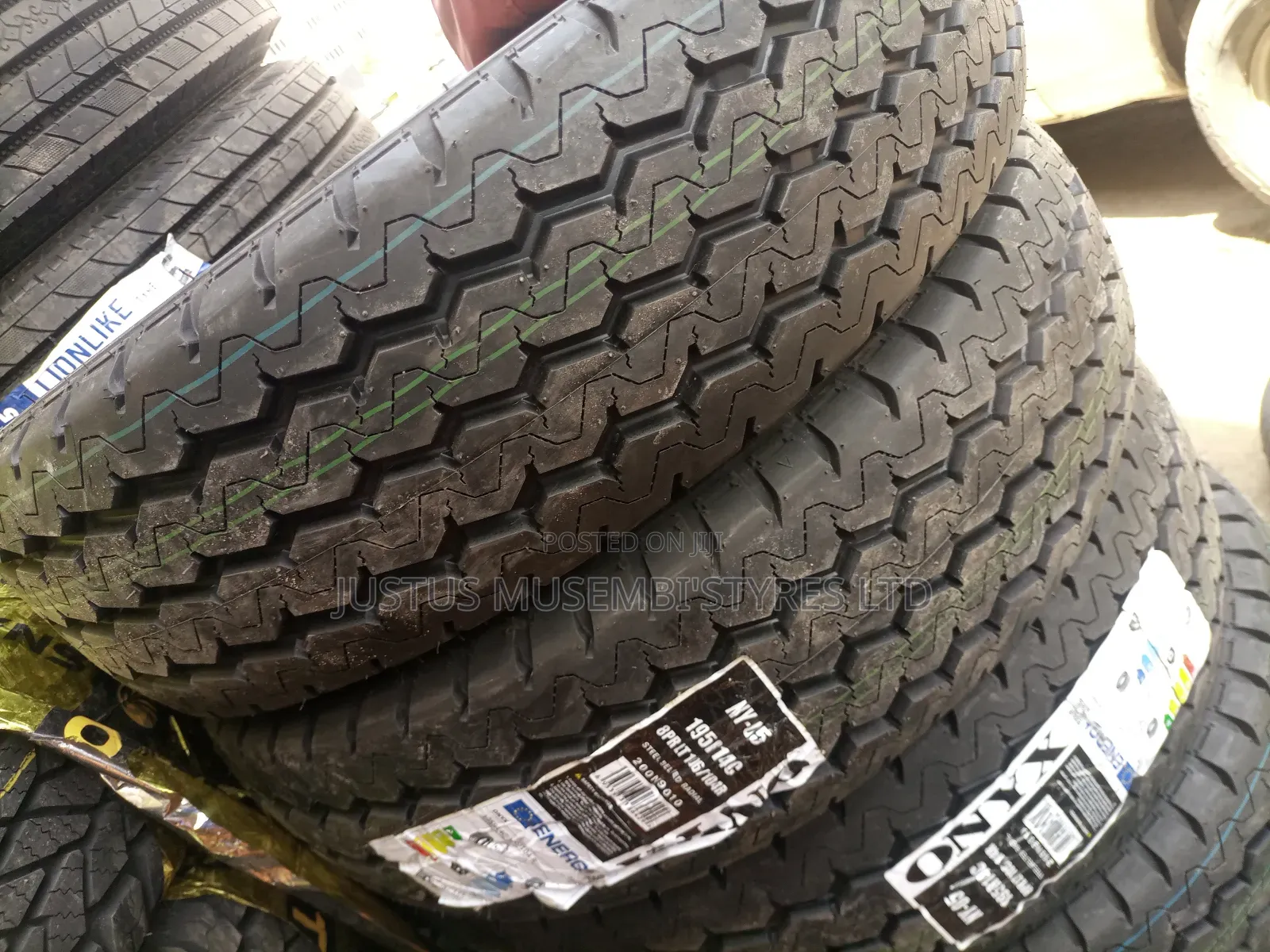195r14c Onyx Tyres