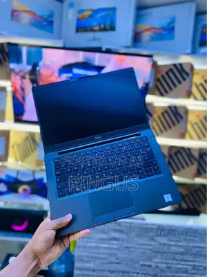 Laptop Dell Latitude 7300 8GB Intel Core i7 SSD 256GB
