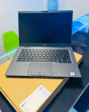 Laptop Dell Latitude 7300 8GB Intel Core i5 SSD 256GB