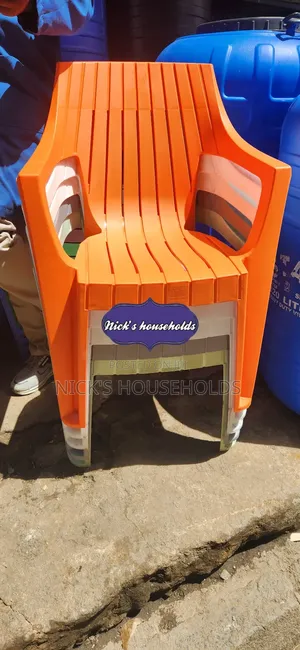 Plastic Chairs With Long Arms and High Backrest