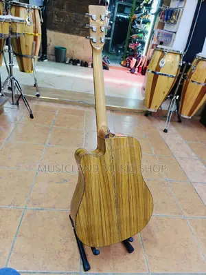 Spread Music High End Guitar