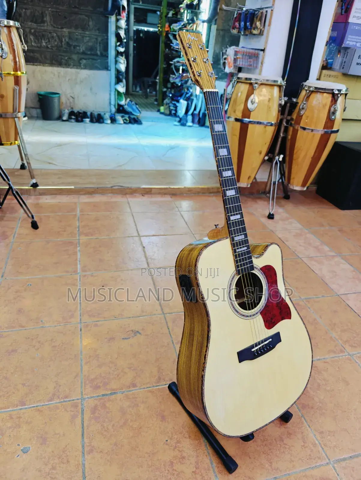 Spread Music High End Guitar