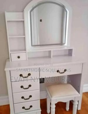 Dressing Table With Sliding Mirror - thumbnail 2