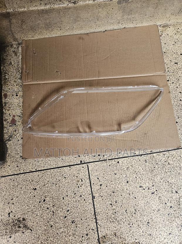 Headlight Lens Mazda Cx7 - main view