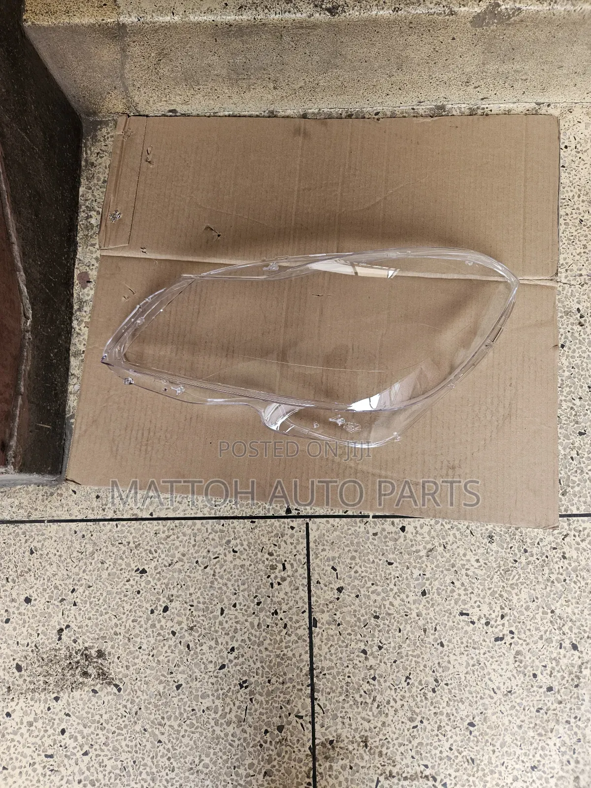 Headlight Lens Mercedes C200 11/14