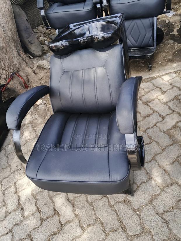 Salon Sink/Shampoo Unit - main view