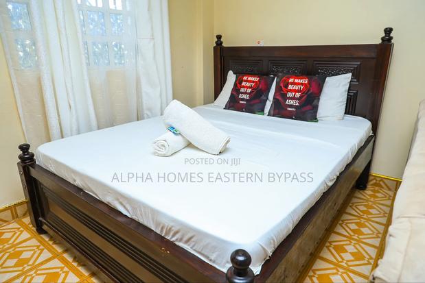 Tranquil Studio Escape Kamakis–Minutes From Eastern Bypass - thumbnail 12