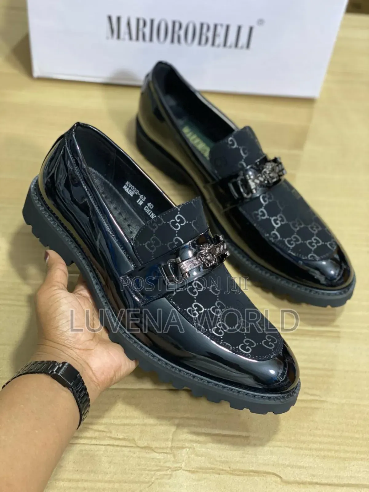 Gucci Wetlook Officials