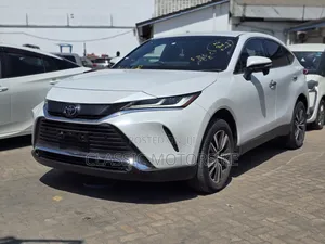 Toyota Harrier 2023 White