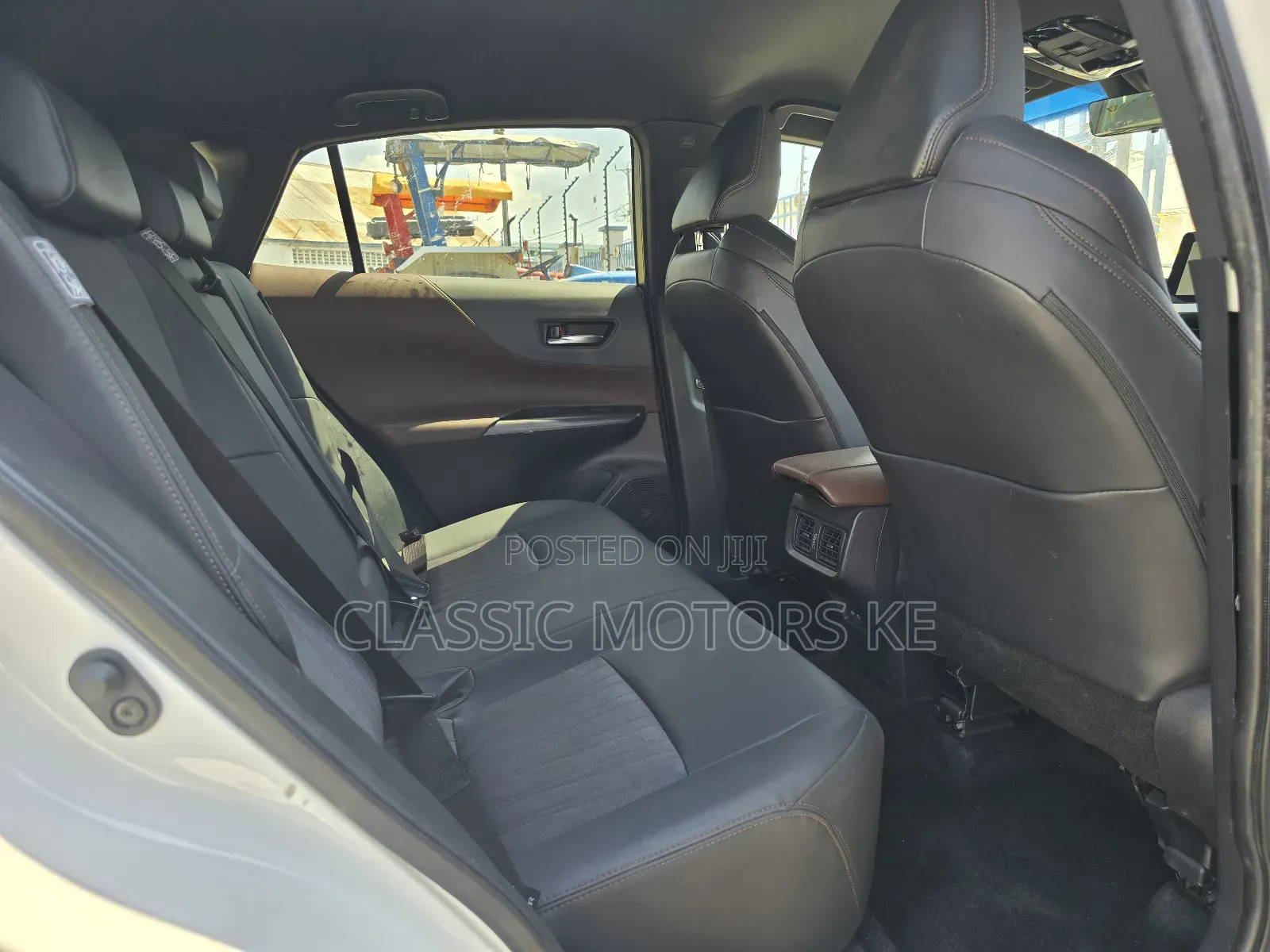 Toyota Harrier 2023 White