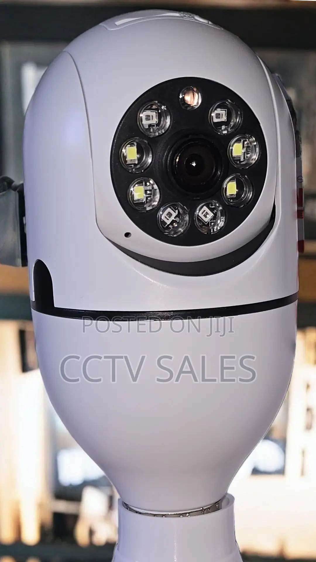 V380 Bulb Camera Wifi PTZ Camera, Automatic Motion Track