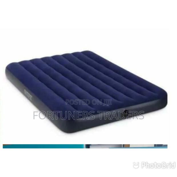 4 by 6 Inflatable Mattress - main view