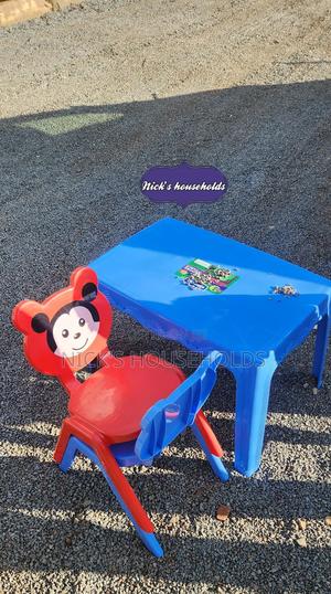 Studying Plastic Table and Chairs Set - thumbnail 2