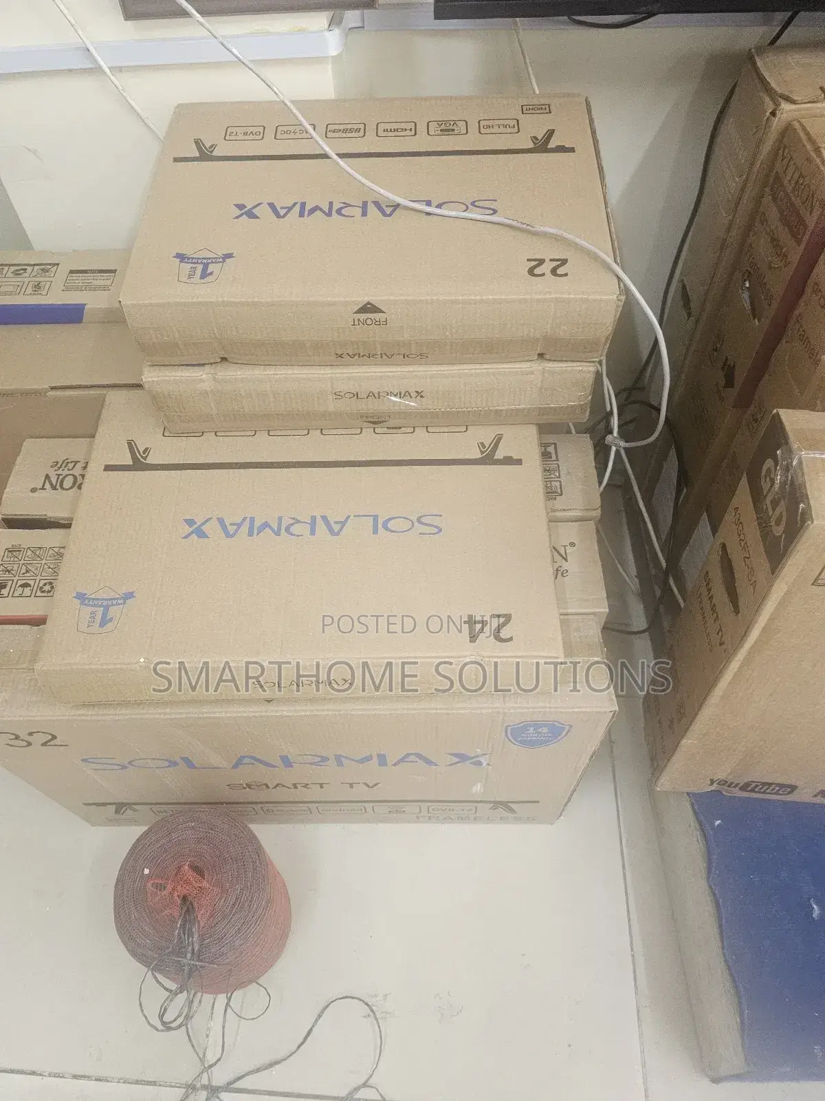 Solar Max 24 Iniches Smart Android Tv