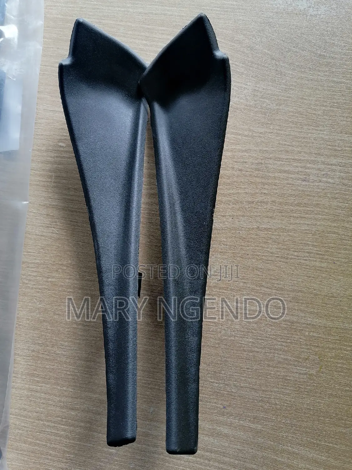 Nissan X Trail Windscreen Finisher